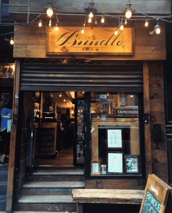 Restaurante Brindle Room em Nova York 