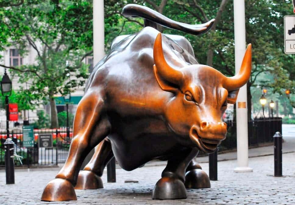 Touro Charging Bull de Wall Street em Nova York