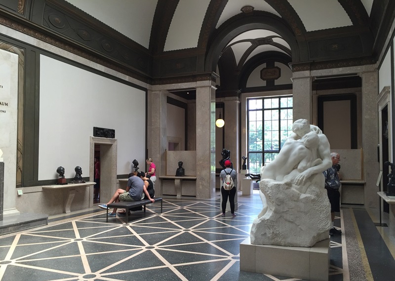 Interior do Museu Rodin na Filadélfia