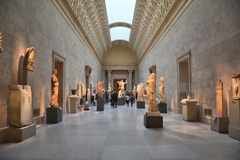 Interior do Metropolitan Museum of Art em Nova York