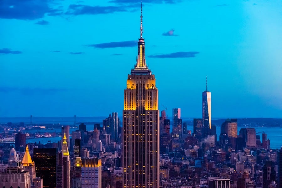 EWGMH2 Empire State Building with One World Trade Center in background on right, New York, New York USA.